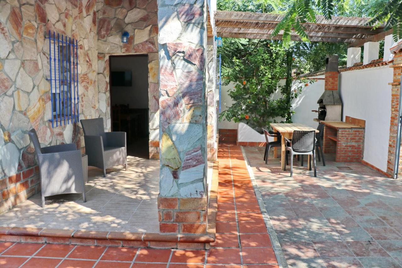 La Roa Ii Con Piscina Compartida Y Privada Сasa de vacaciones *