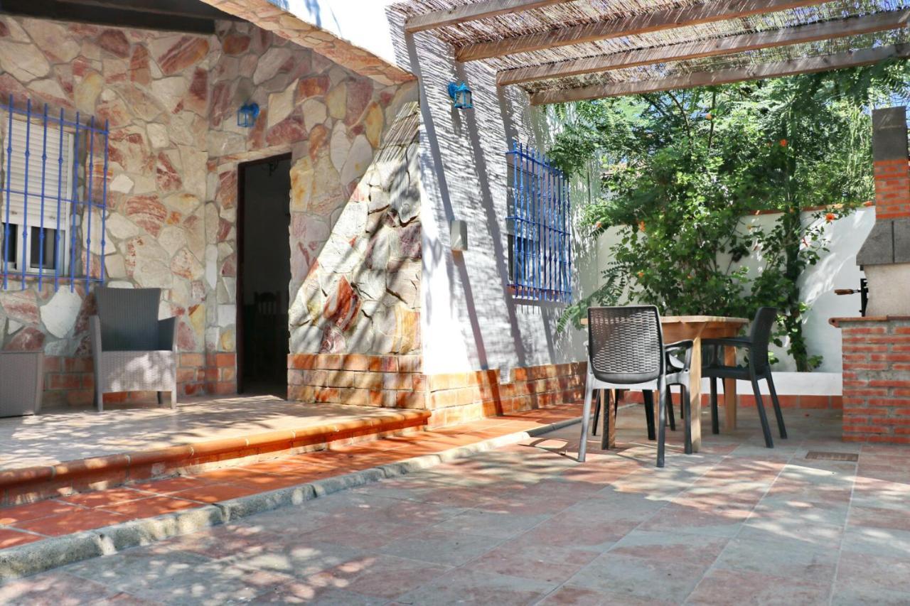 Сasa de vacaciones La Roa Ii Con Piscina Compartida Y Privada Conil De La Frontera