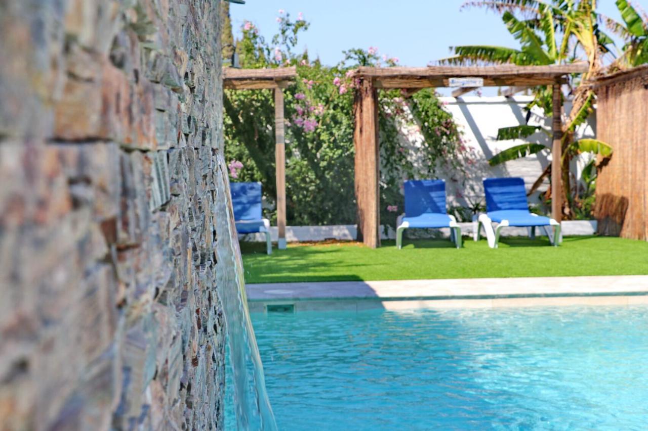 La Roa Ii Con Piscina Compartida Y Privada Сasa de vacaciones