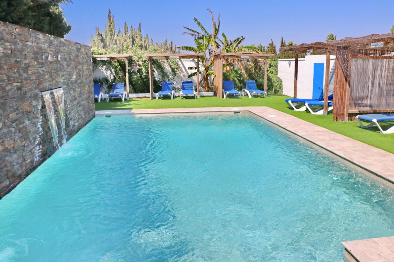 La Roa Ii Con Piscina Compartida Y Privada Сasa de vacaciones *